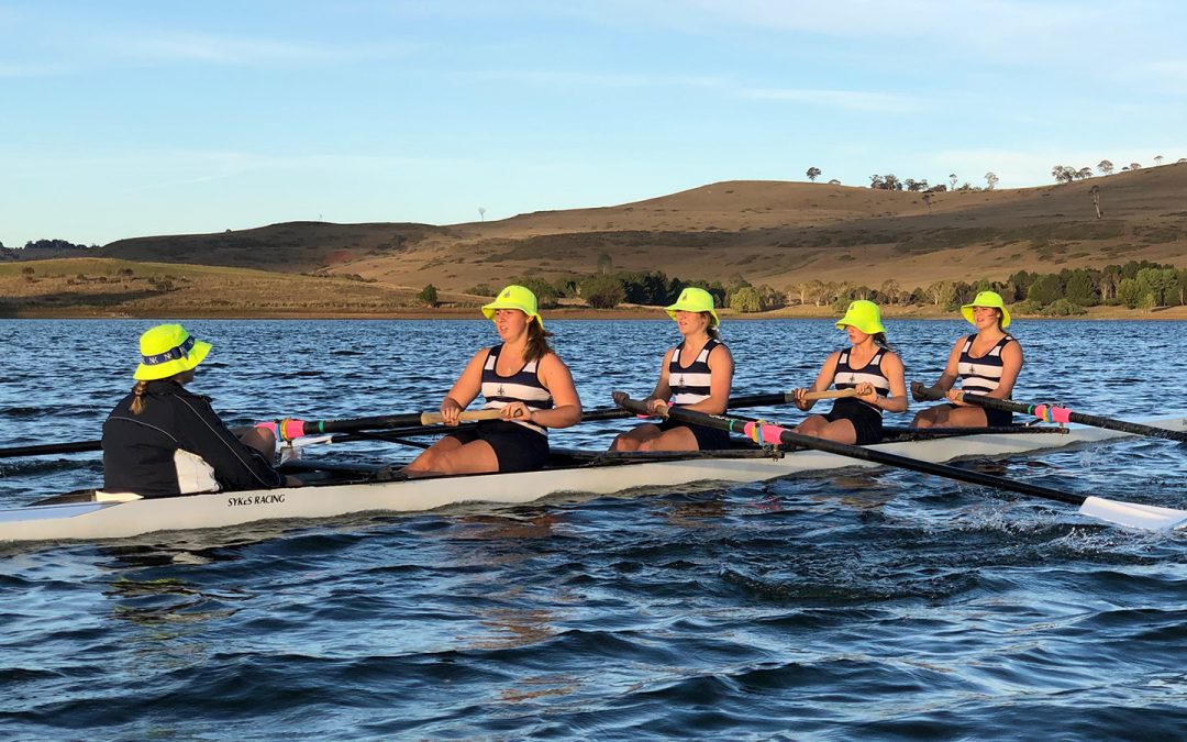 Captain Kim and team ready to row