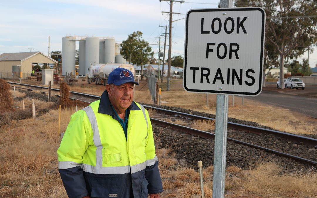 Rail crossing danger concerns resident