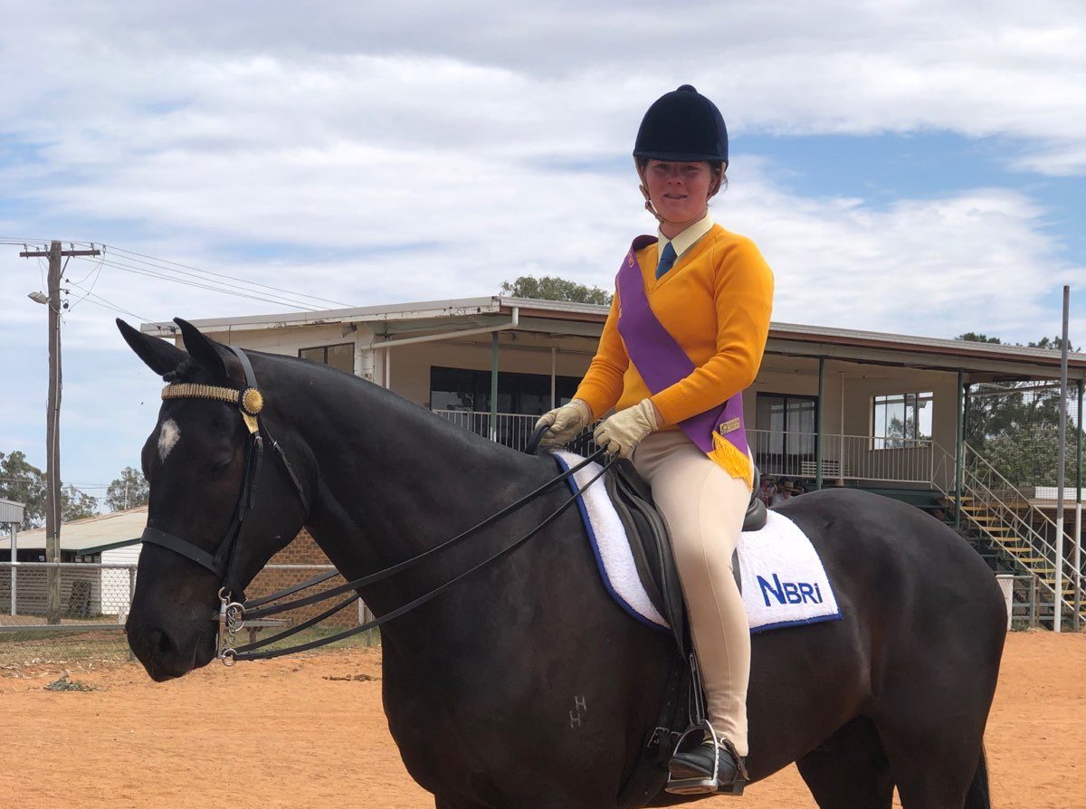 Lara Hamilton named 2019 Pony Camp grand champion