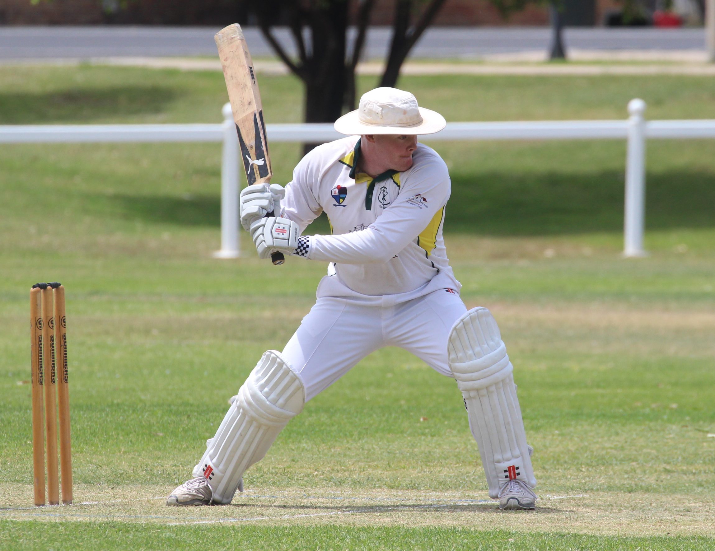 RSL and Tatts secure second grade victories