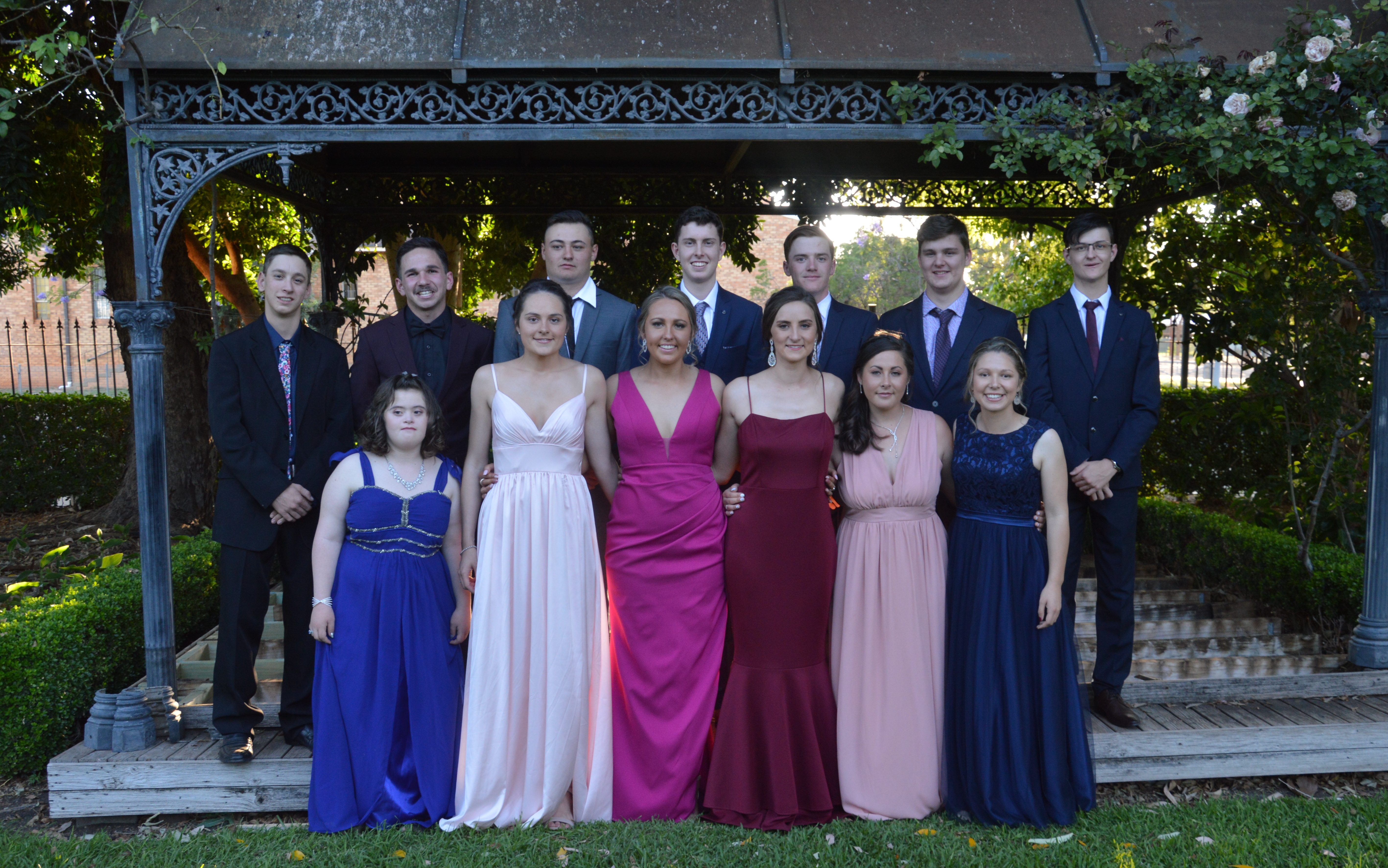 Oh, what a night! WWHS class of 2019 year 12 formal photos