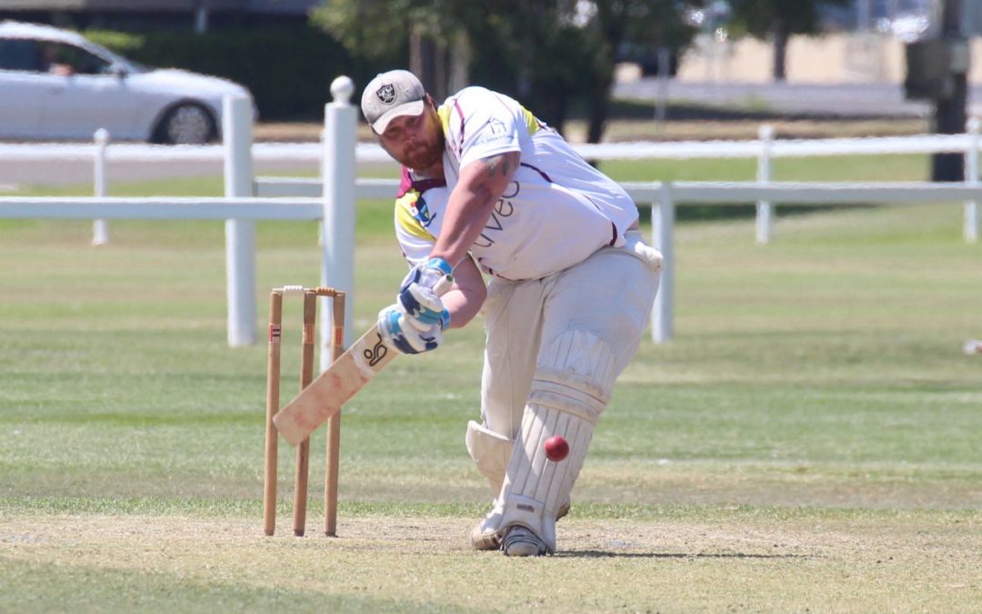 Matt Potter hits three consecutive centuries
