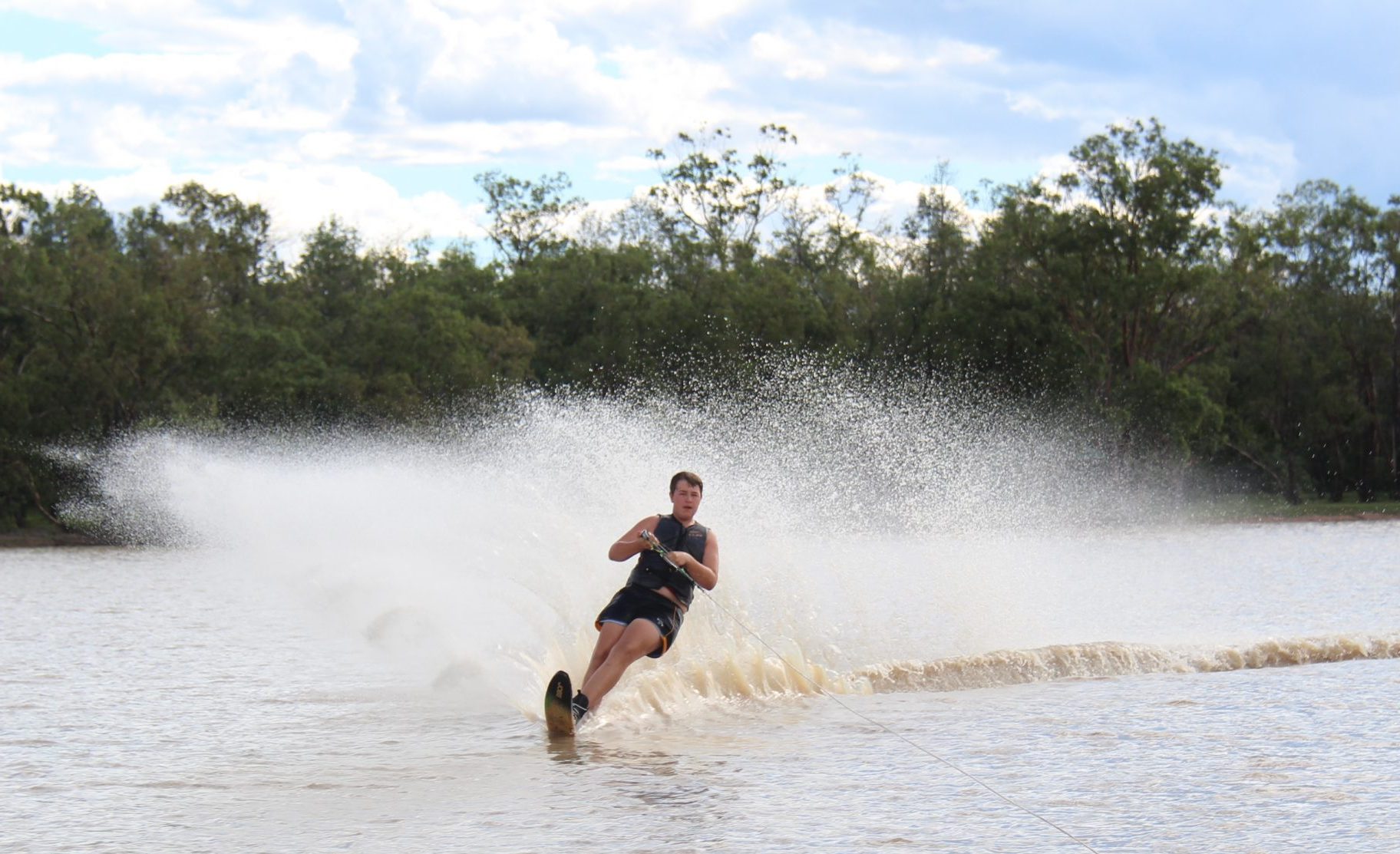 Yarrie Lake a welcome sight for locals and tourists