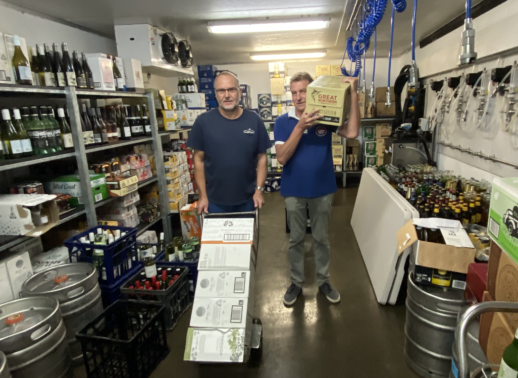‘We’re pricing it down and moving it out’- super liquor sale at the Narrabri RSL on Saturday