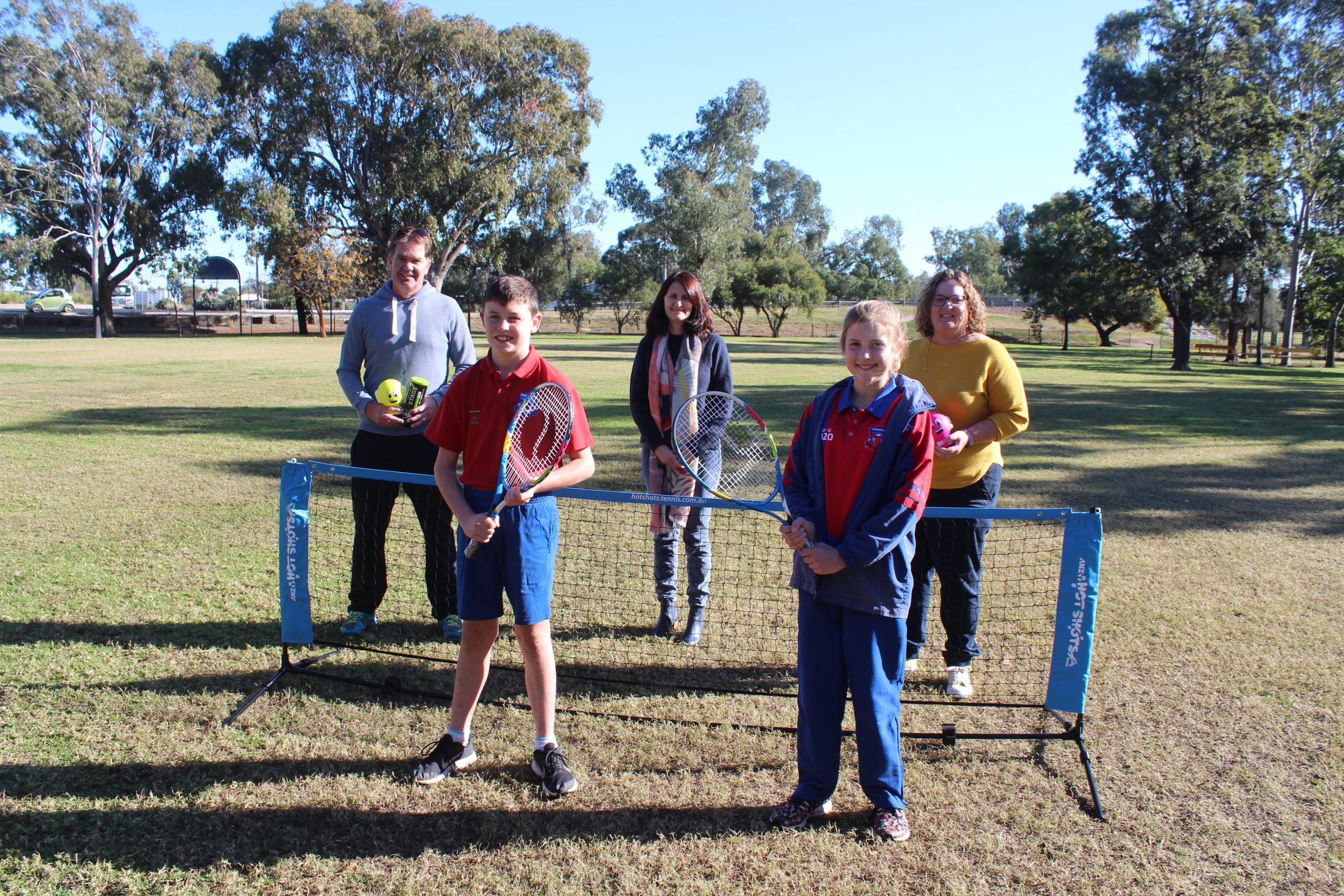Narrabri and District Tennis Association donates equipment to primary schools