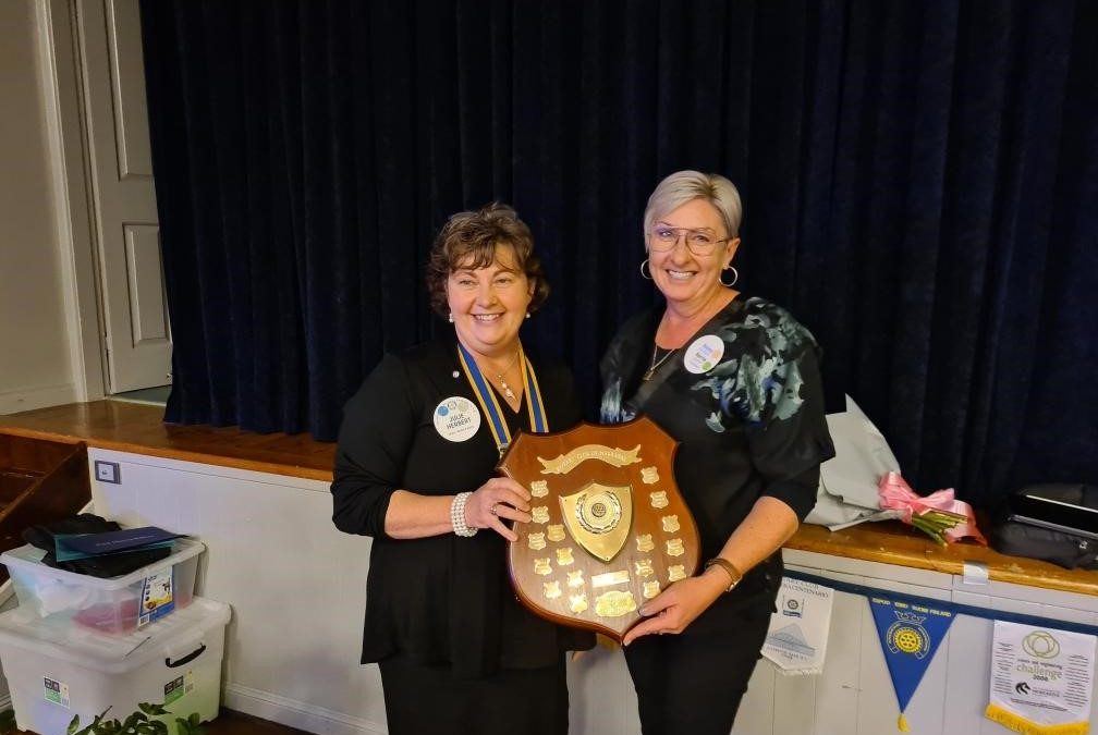Kerrie Baumann named Rotarian of the Year at Narrabri Rotary Club’s annual changeover