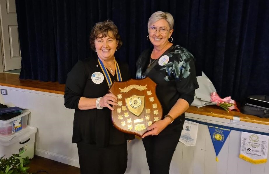 Kerrie Baumann named Rotarian of the Year at Narrabri Rotary Club’s annual changeover