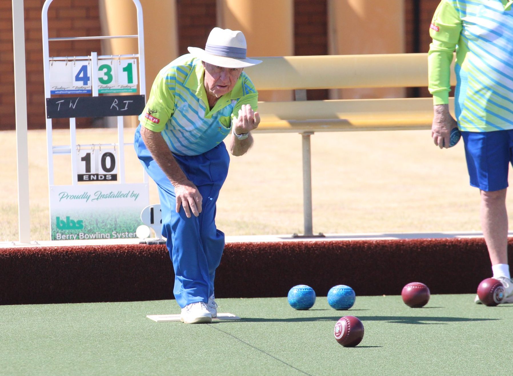 Bob Ireland and Paul Crutcher win the Narrabri Sporties’ Senior Pairs final