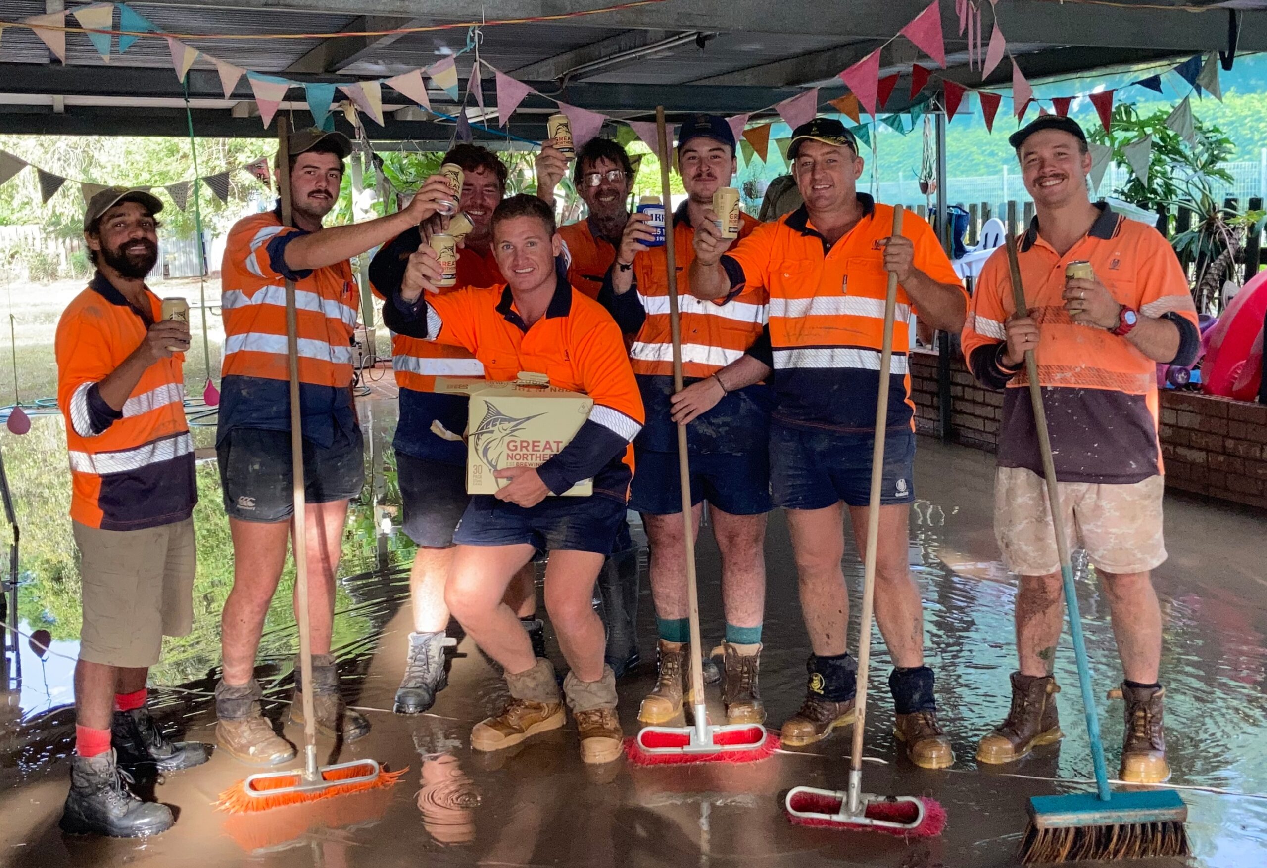Moree bands together after floods