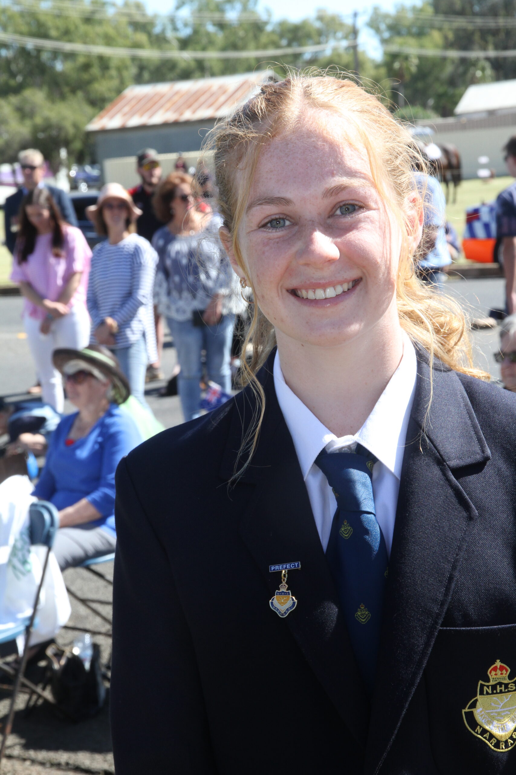 Elsie Ford presented the Australian national anthem at the Anzac Day ceremony in Narrabri.