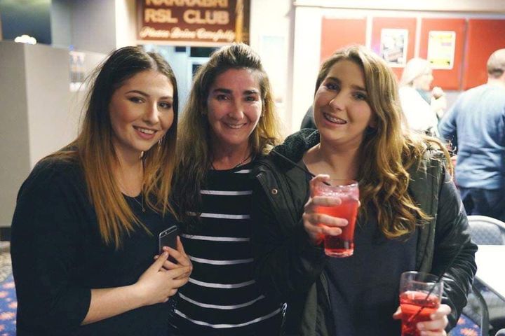 Aimee McInnes with mum Amanda East and sister Emmalee McInnes.