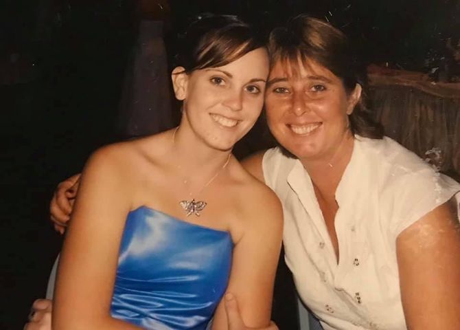 Alisha Stanford and her mum, Sharon Owers.