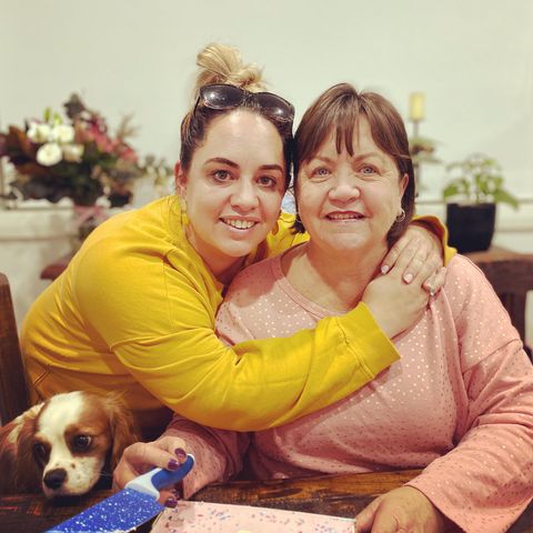 Jenna McDonald and her mum Cindy Galvin.