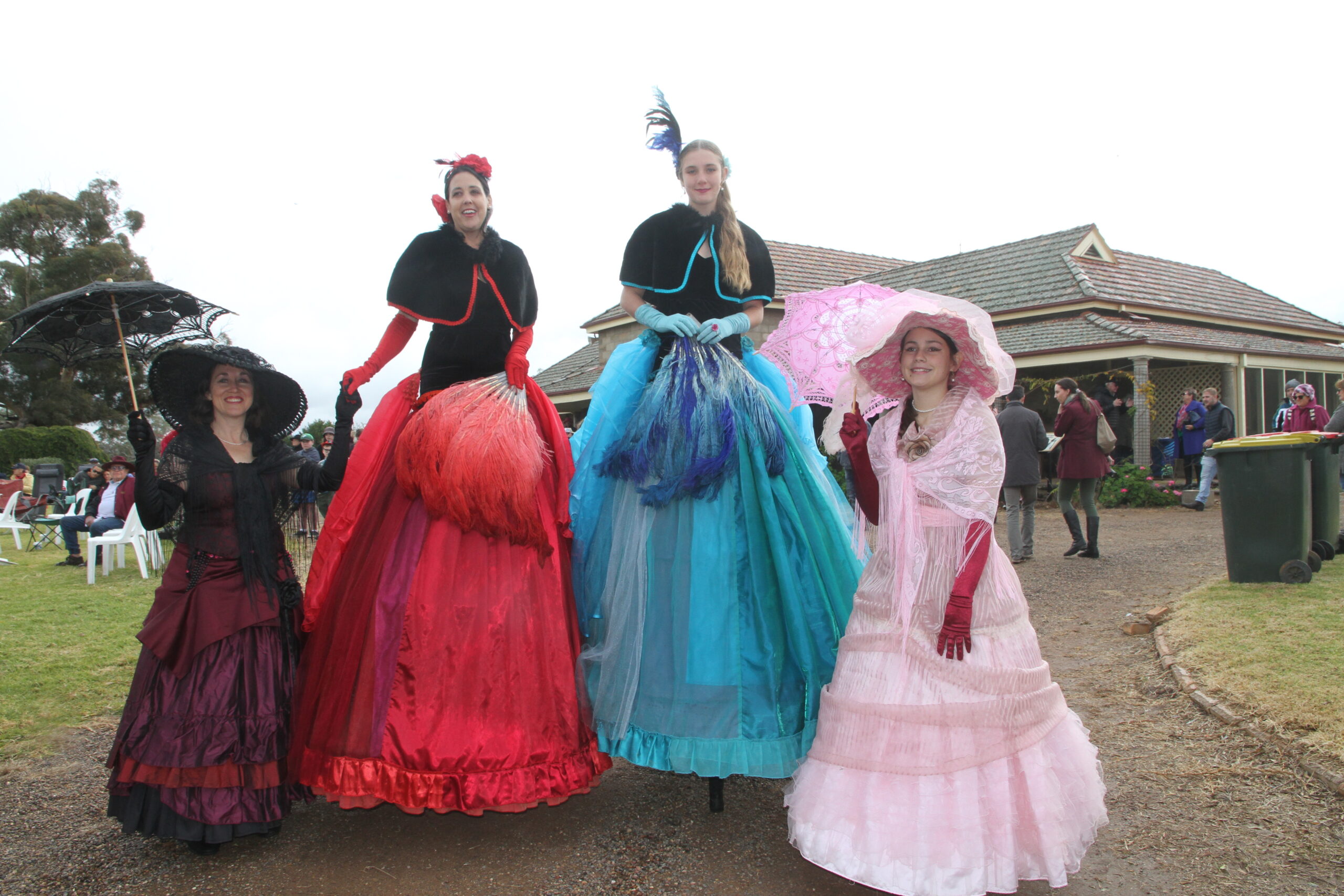 Visitors flock to Kurrumbede open day | PHOTOS