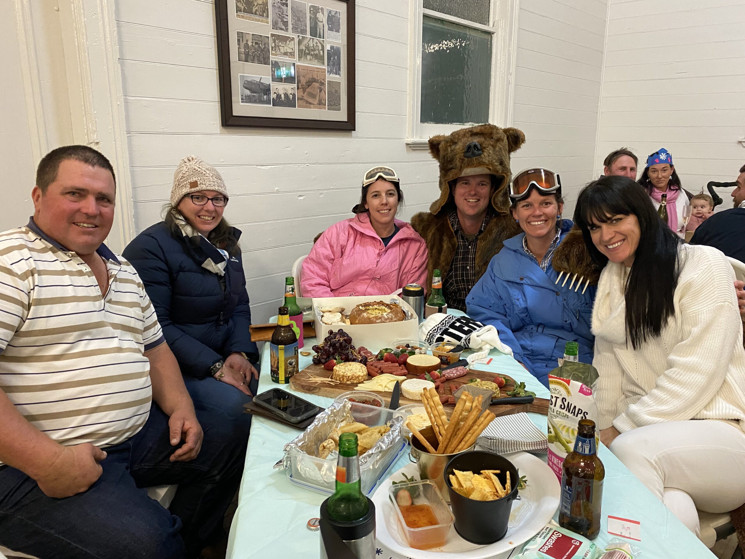 ‘Winter wonderland’ fun at Burren trivia night | PHOTOS