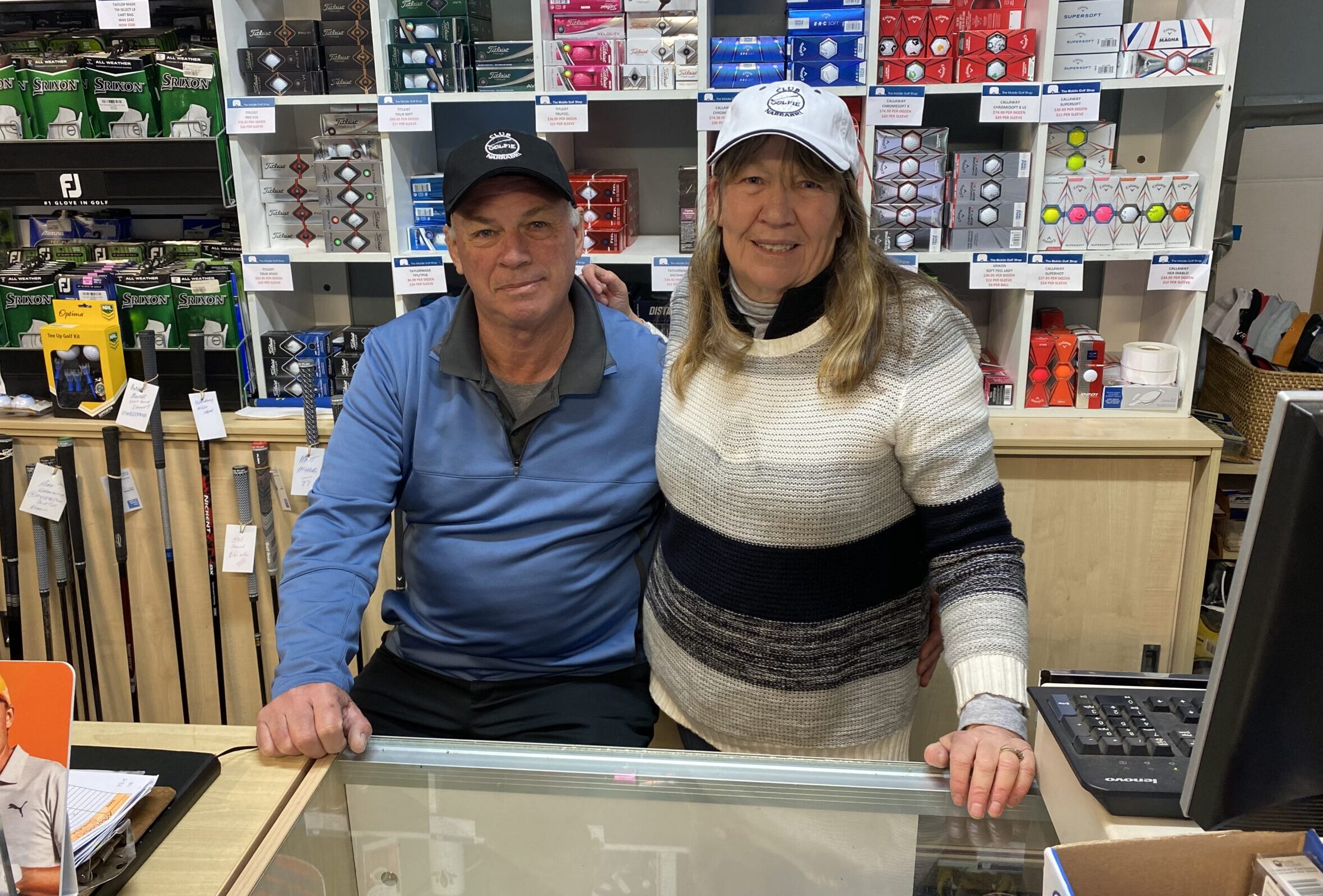 Golf gurus Steve and Donna farewell Narrabri