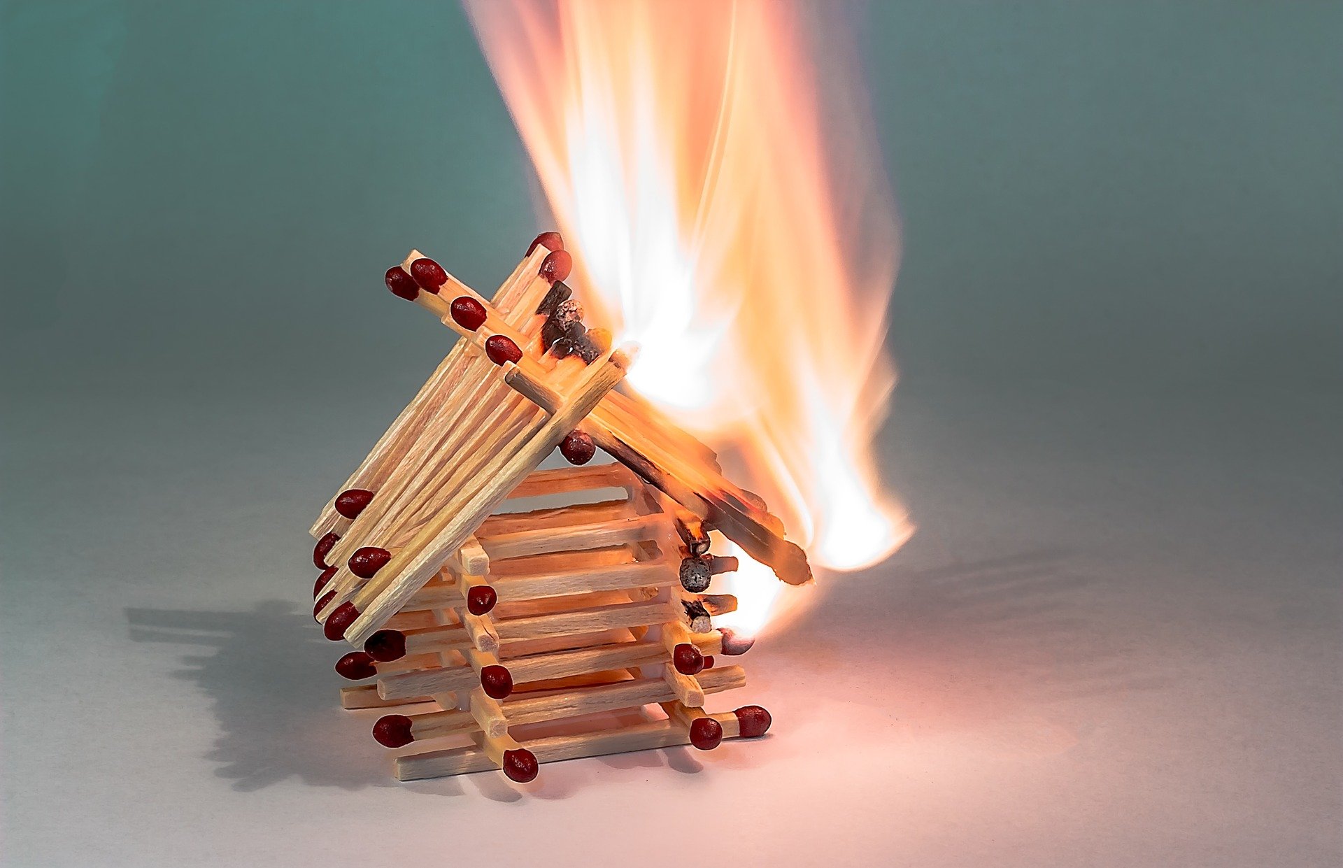 Winter fire safety around the home