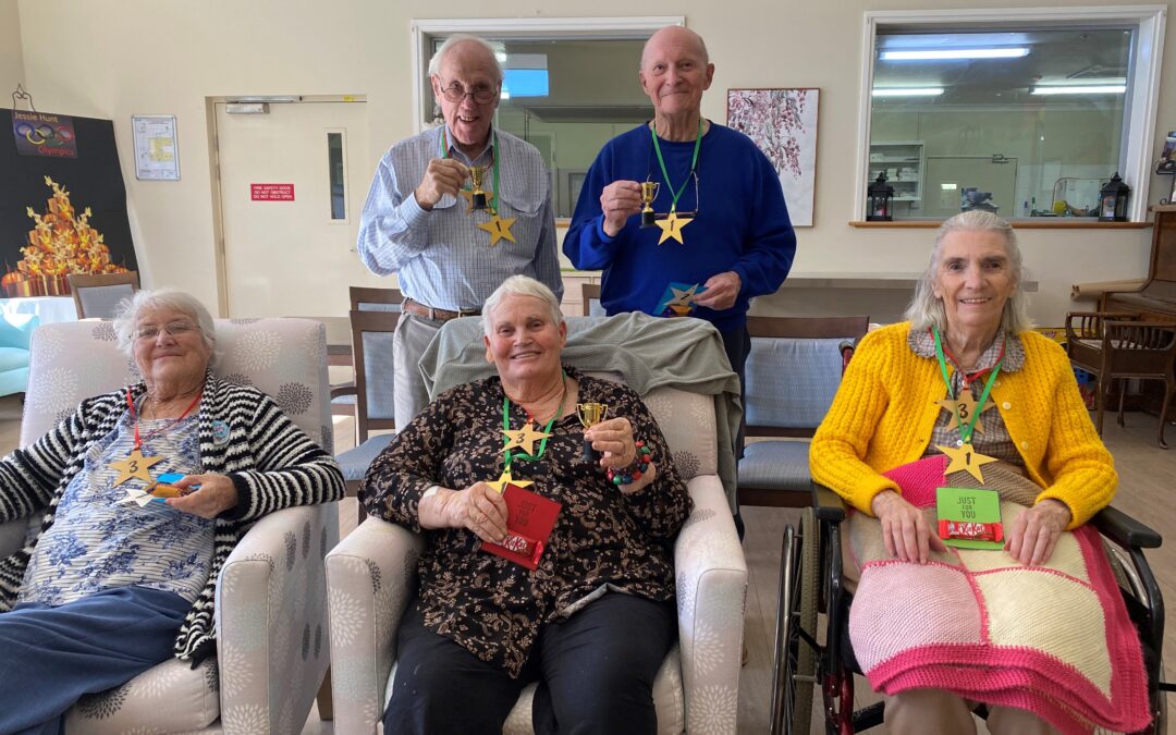 Going for gold at Jessie Hunt | PHOTOS