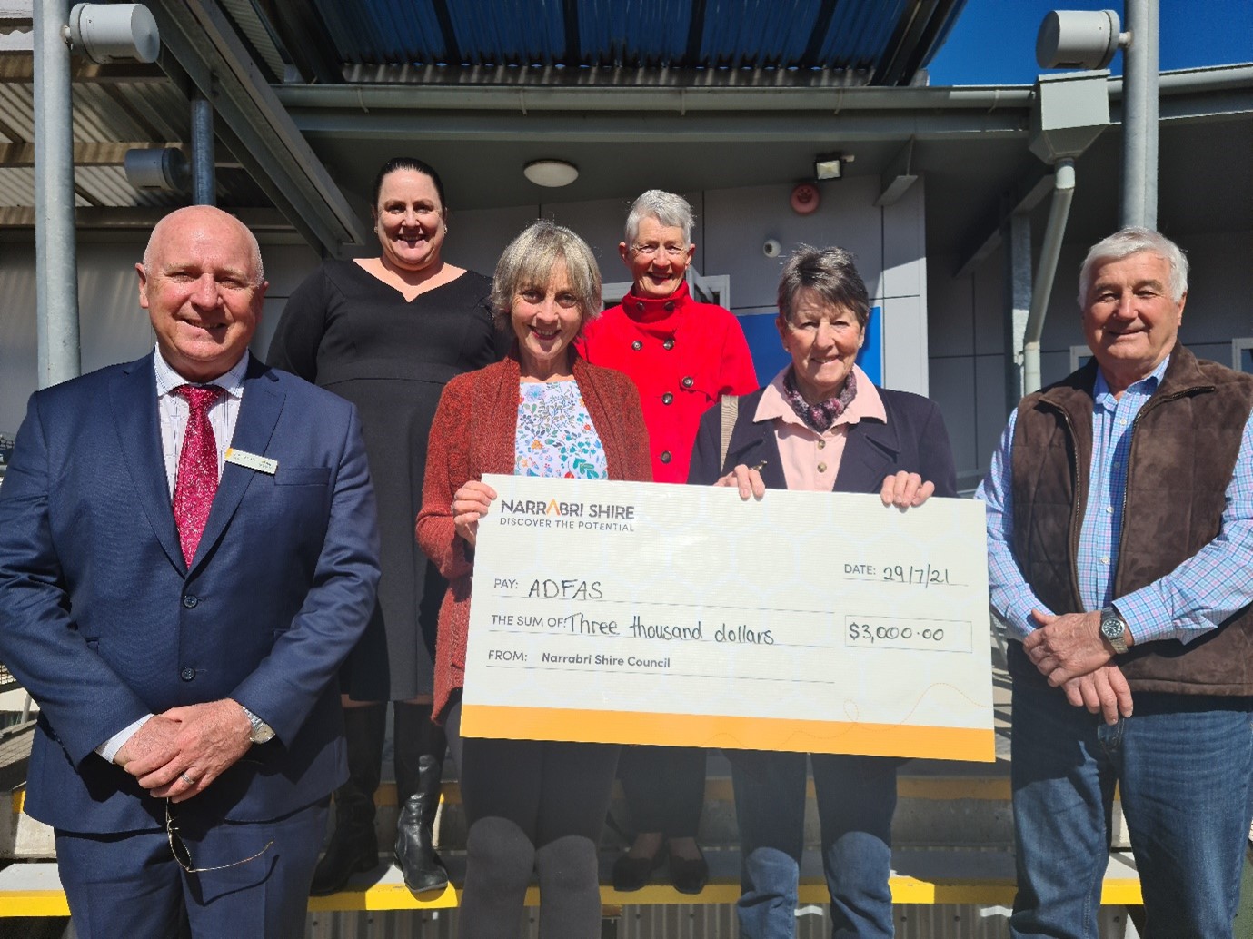 ADFAS NARRABRI AND NORTH WEST: Back, Amanda Keeffe, Kay Durham (secretary), front, mayor Ron Campbell, Nanette Watson (treasurer), Jenny Falkiner (vice chair) and Cr Ron Campey.