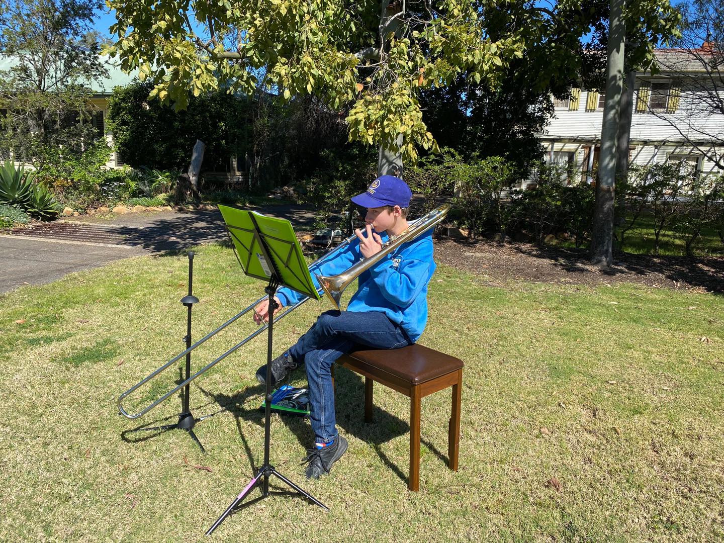 Play Music on the Porch Day at Narrabri High