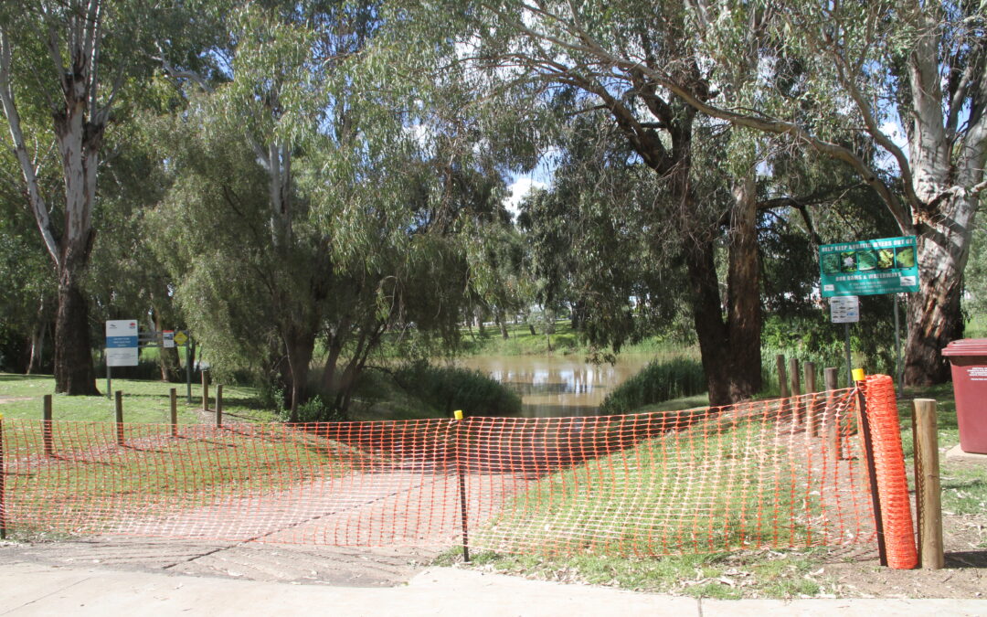 Waterway closed east of boat ramp
