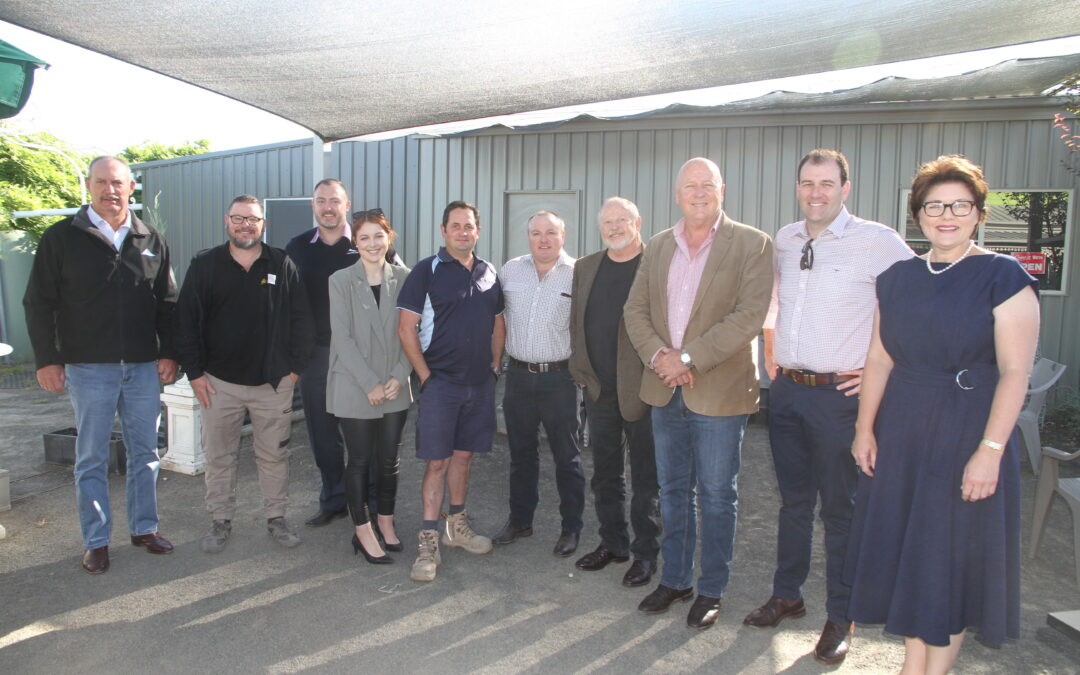 Community leaders, Upper House member at business breakfast
