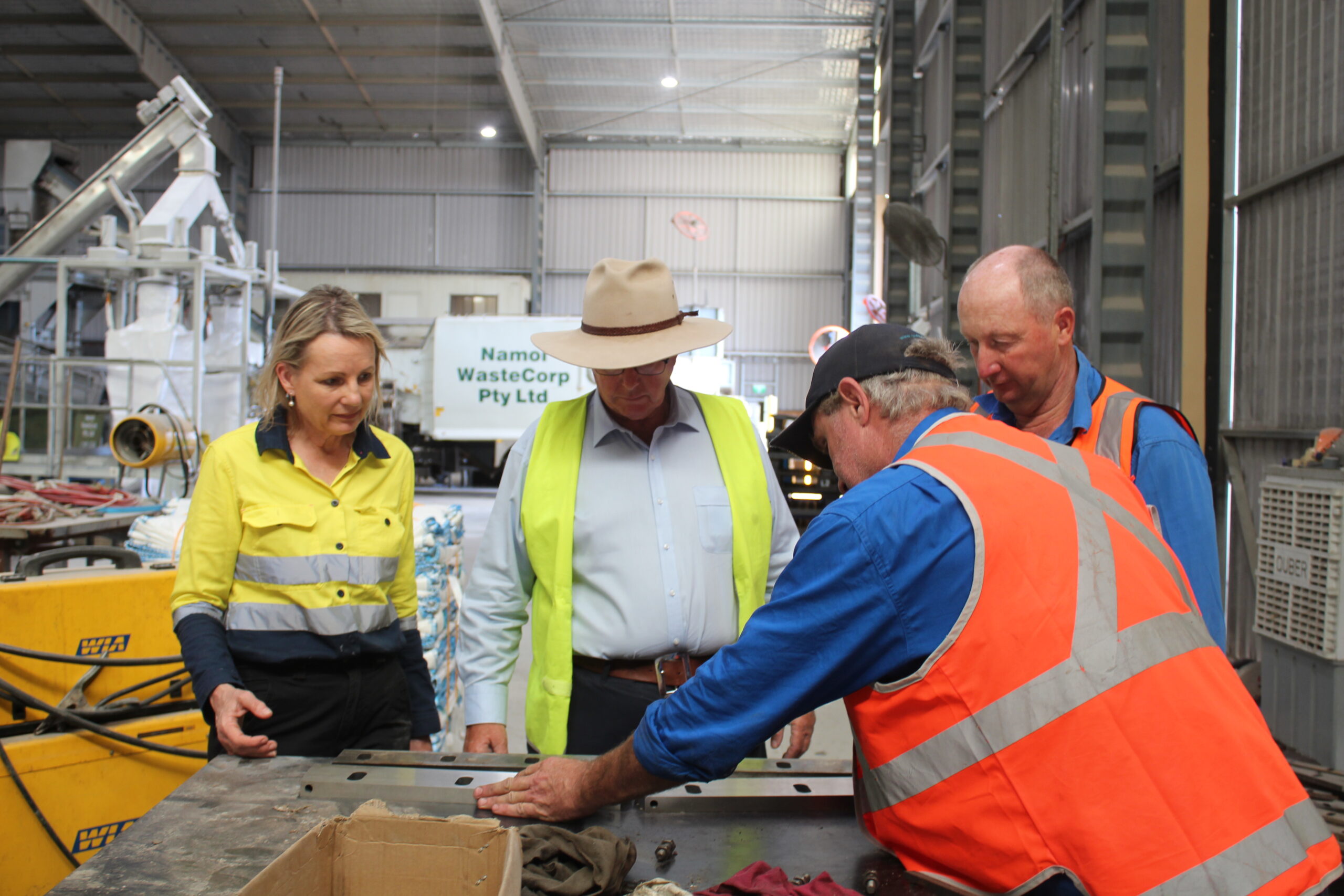 Minister for the Environment Sussan Ley and Member for Parkes Mark Coulton on a tour of ARP with Terrence Duncan and Dale Smith.