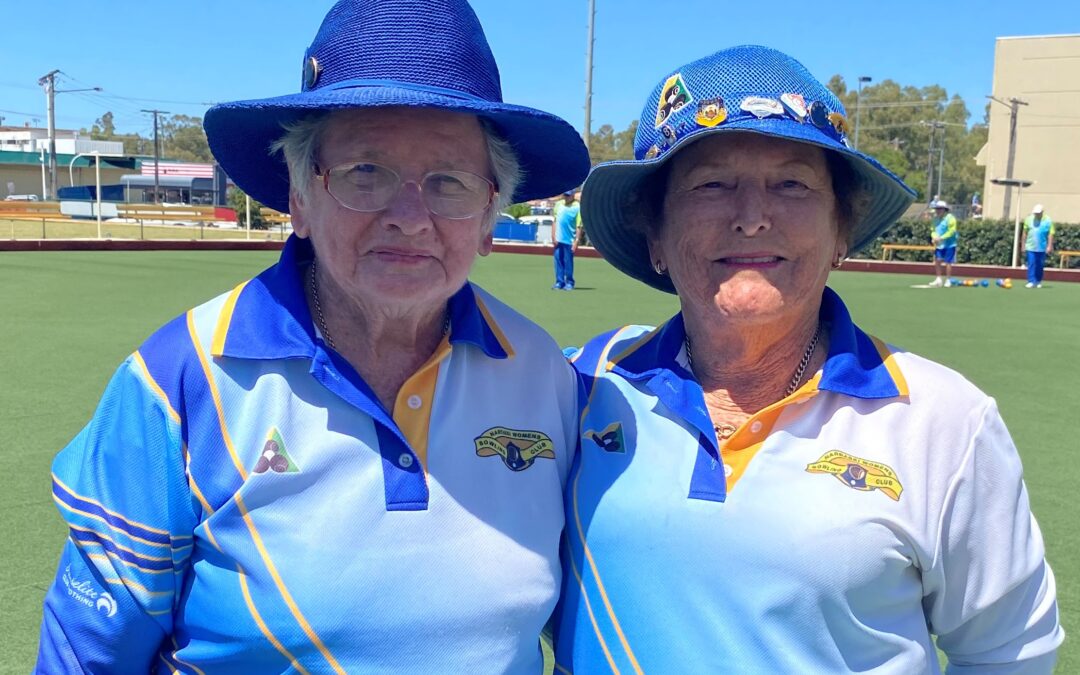 Dawn Armstrong and Jan Etheridge win the ladies’ President Pairs final