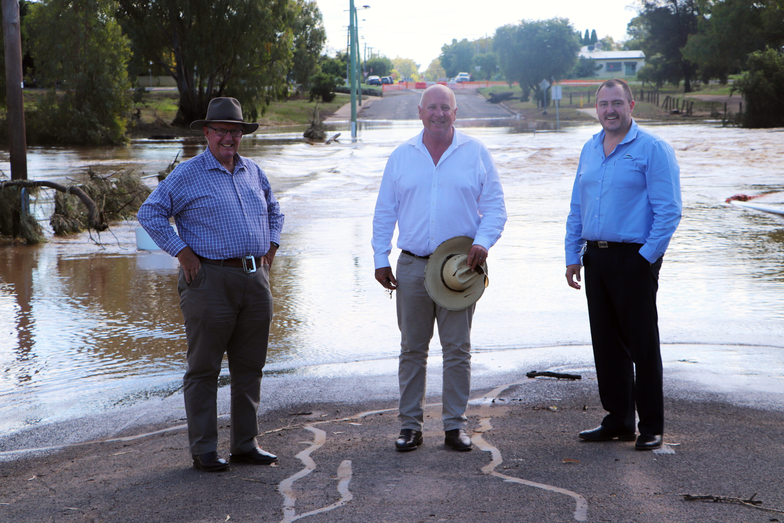 Member for Parkes Mark Coulton with Narrabri Shire Council's Ron Campbell (mayor) and Stewart Todd (general manager). Member for Parkes Mark Coulton with Narrabri Shire Council's Ron Campbell (mayor) and Stewart Todd (general manager).