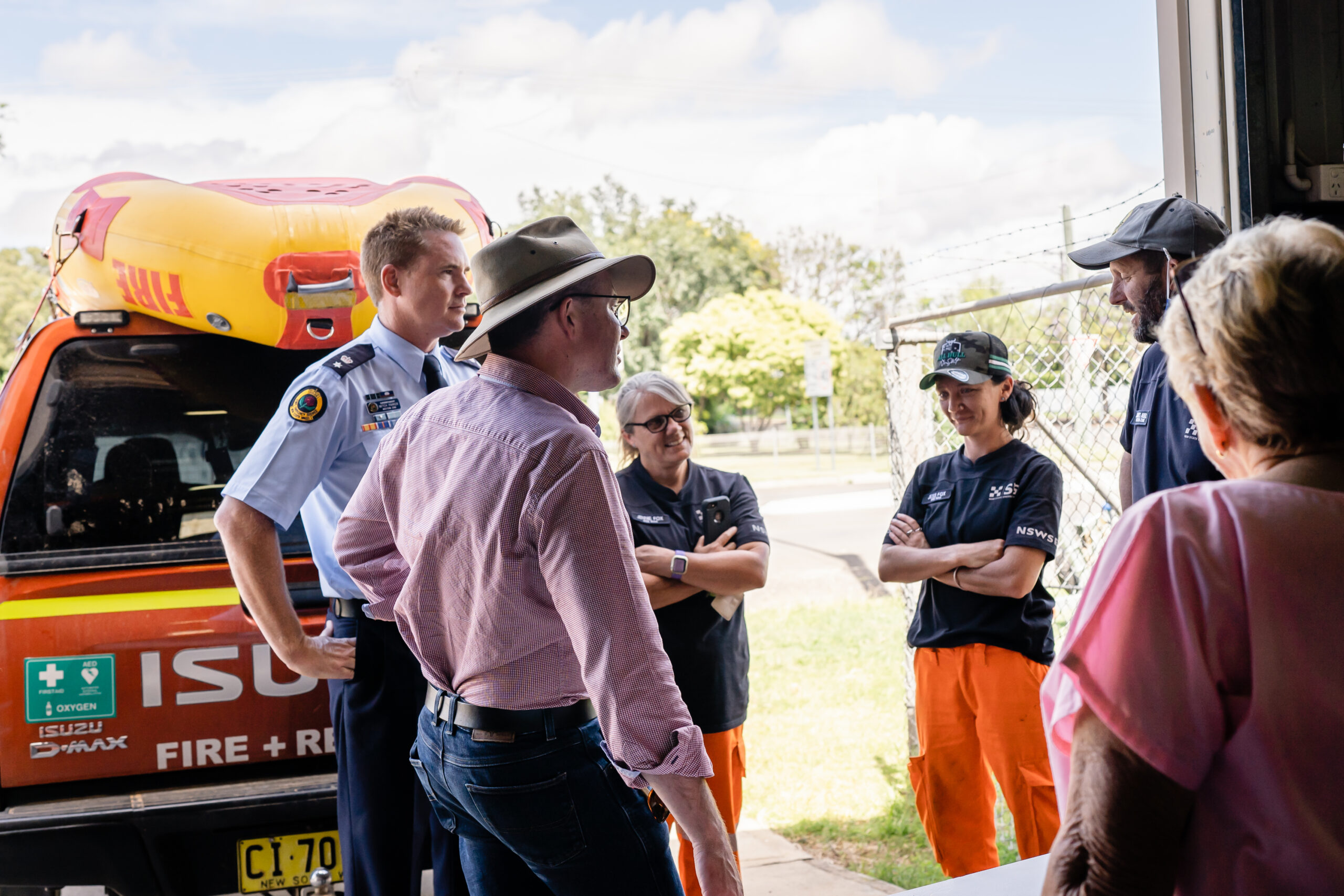 Flood briefing: Minister for Agriculture Adam Marshall, SES superintendent Mitch Parker, SES commander Jennie Fox, SES member Jess Fox, SES member James Abel and outgoing Narrabri Shire councillor Maxine Booby. 