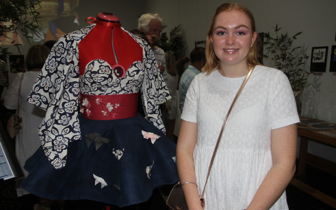 Exhibition celebrates high school students’ work | PHOTOS