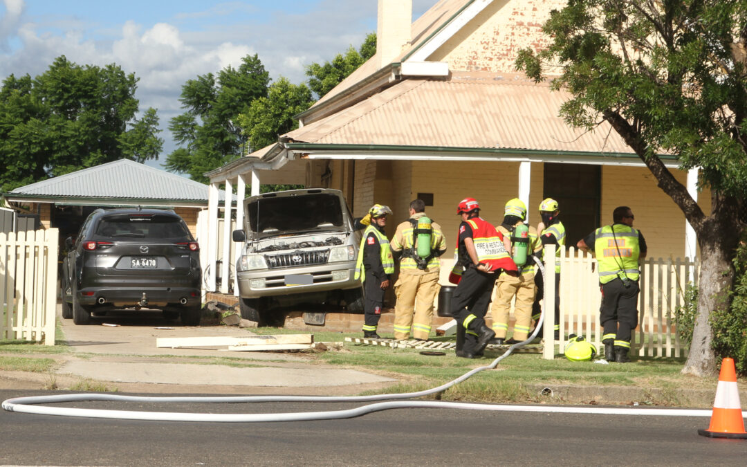 Police investigating Maitland Street crash