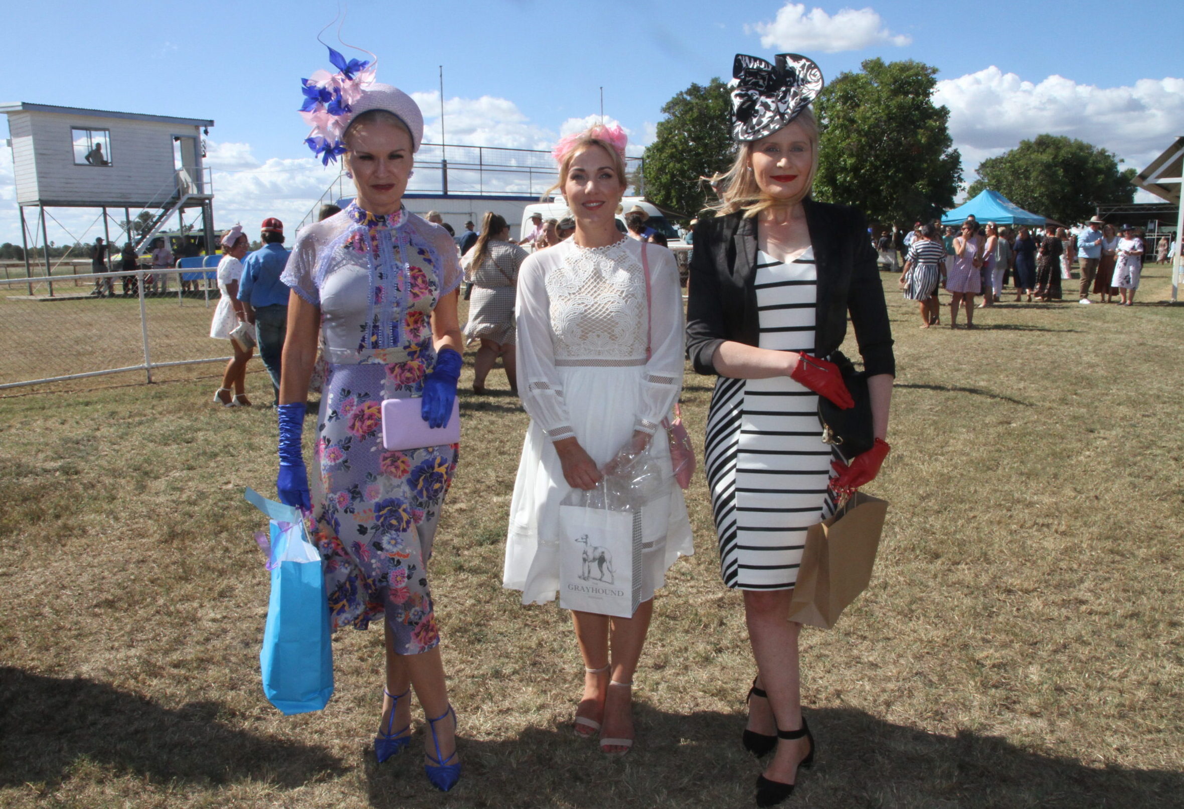 Hundreds enjoy a sunny Saturday at the Narrabri Cup | PHOTOS