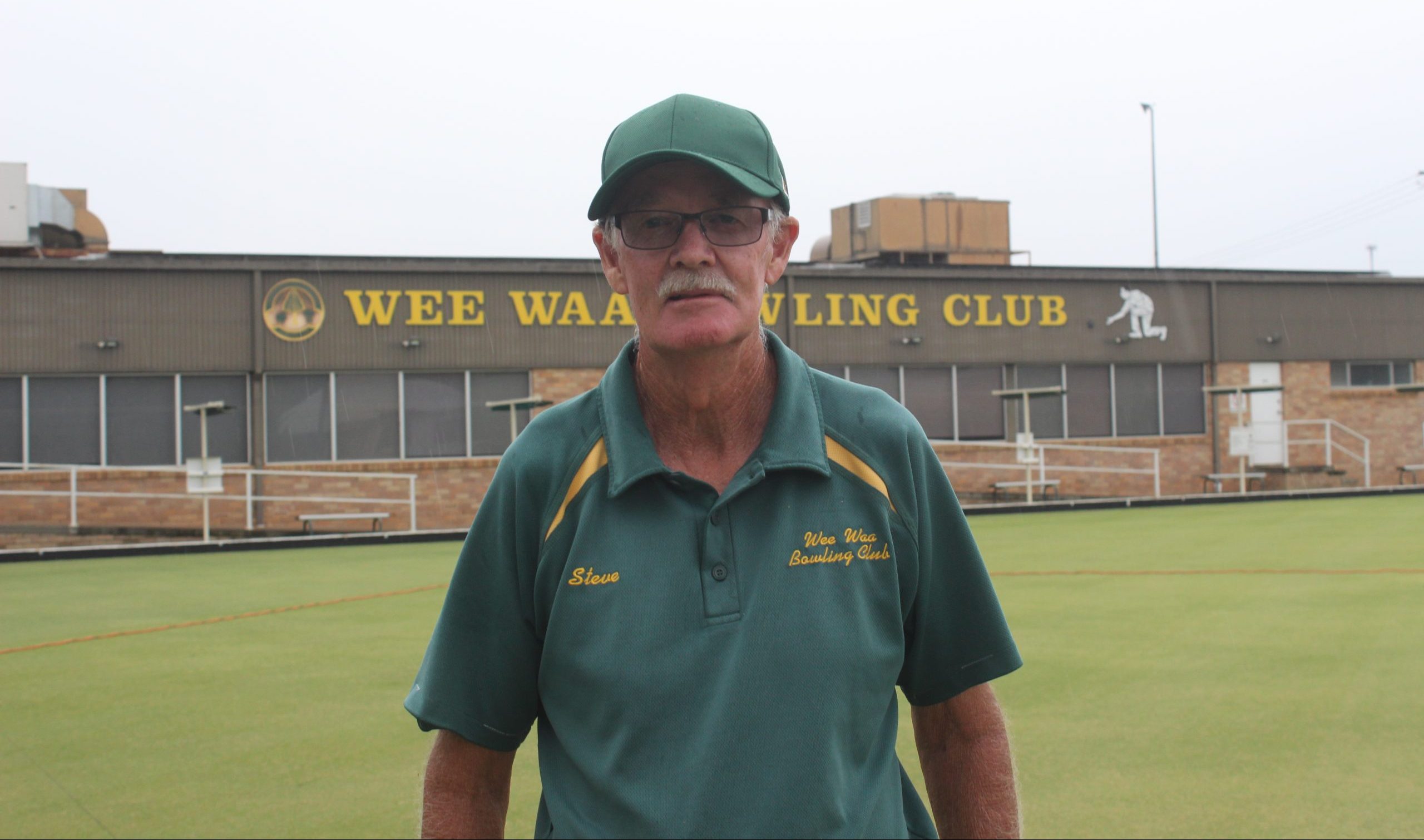 Steve Berger celebrates 50 years as a greenkeeper at Wee Waa Bowling Club