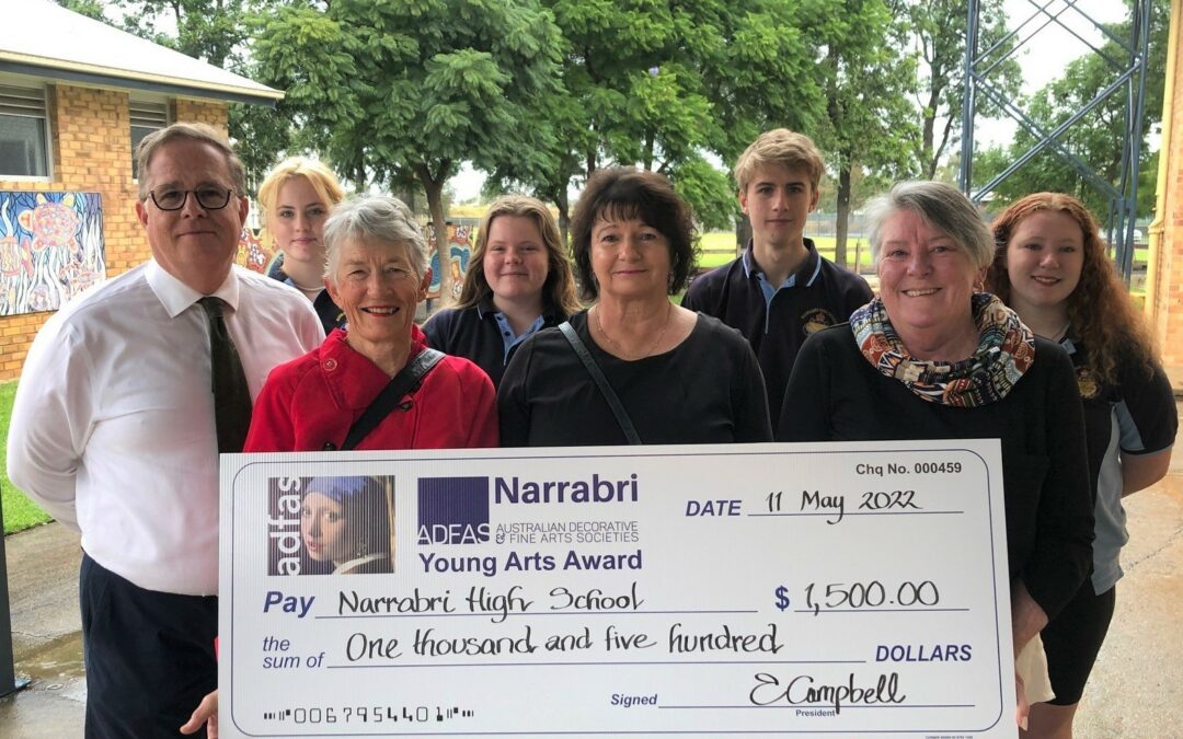ADFAS Young Arts award to Narrabri High drama room