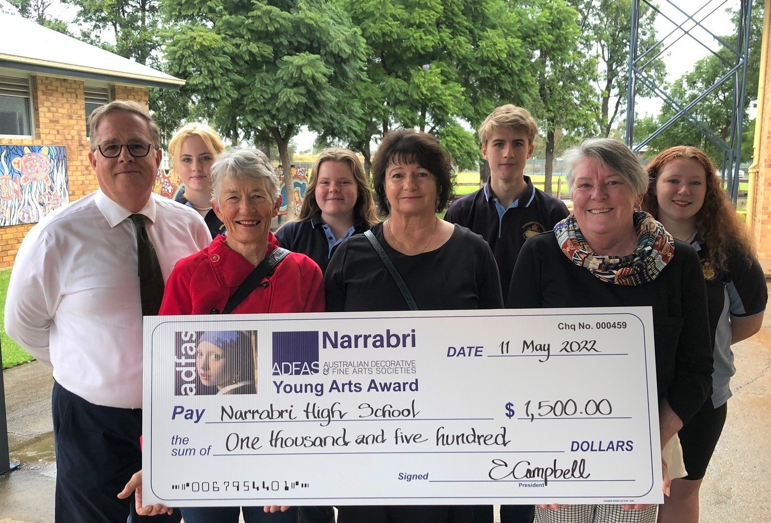 ADFAS Young Arts award to Narrabri High drama room
