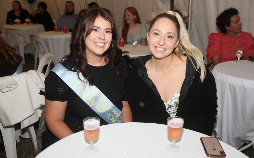 Narrabri Showgirl competition entrants interviewed at cocktail evening | PHOTOS