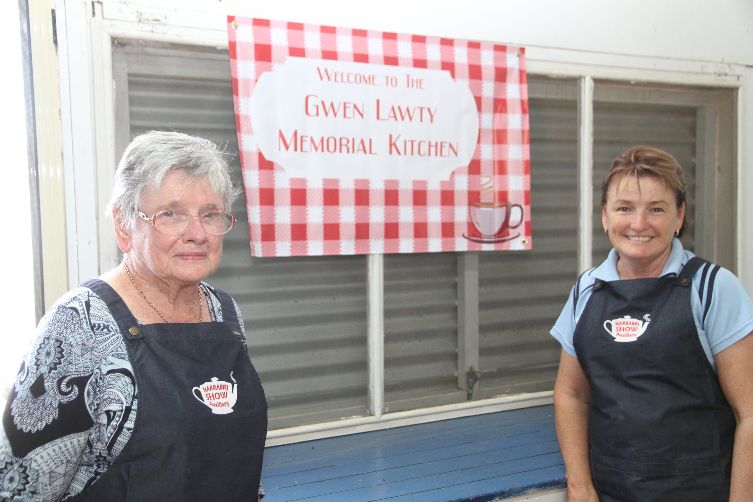Auxiliary pays tribute to founding member Gwen Lawty at show