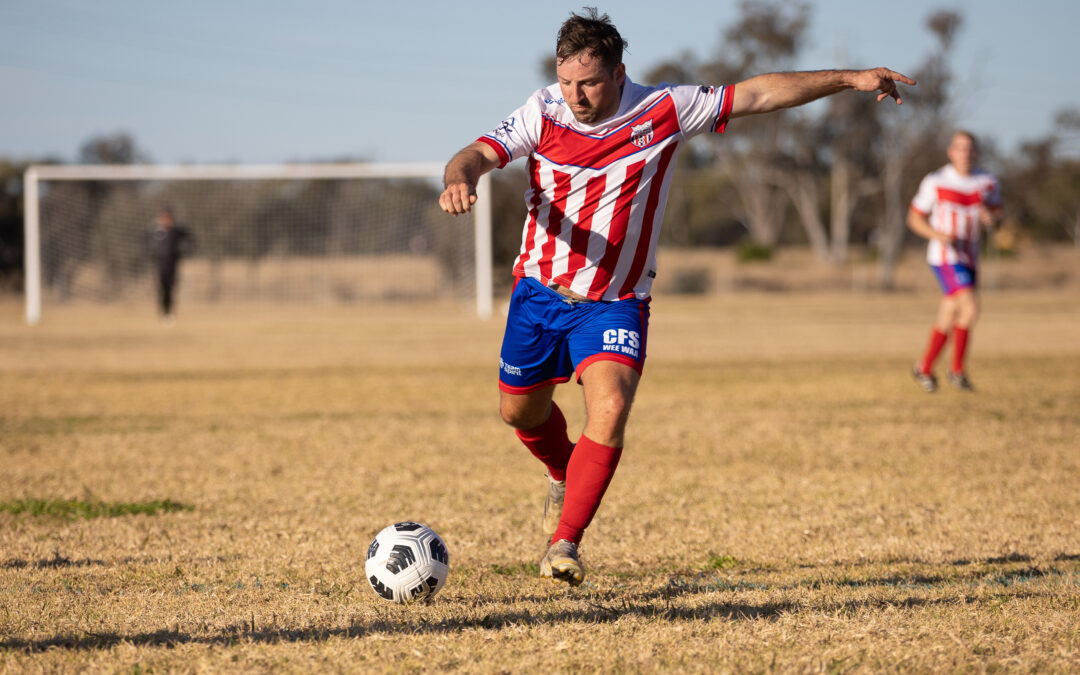 Trio makes ground on Namoi Soccer League ladder leaders