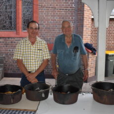 Camp oven cookout raises funds for Allowah hospital