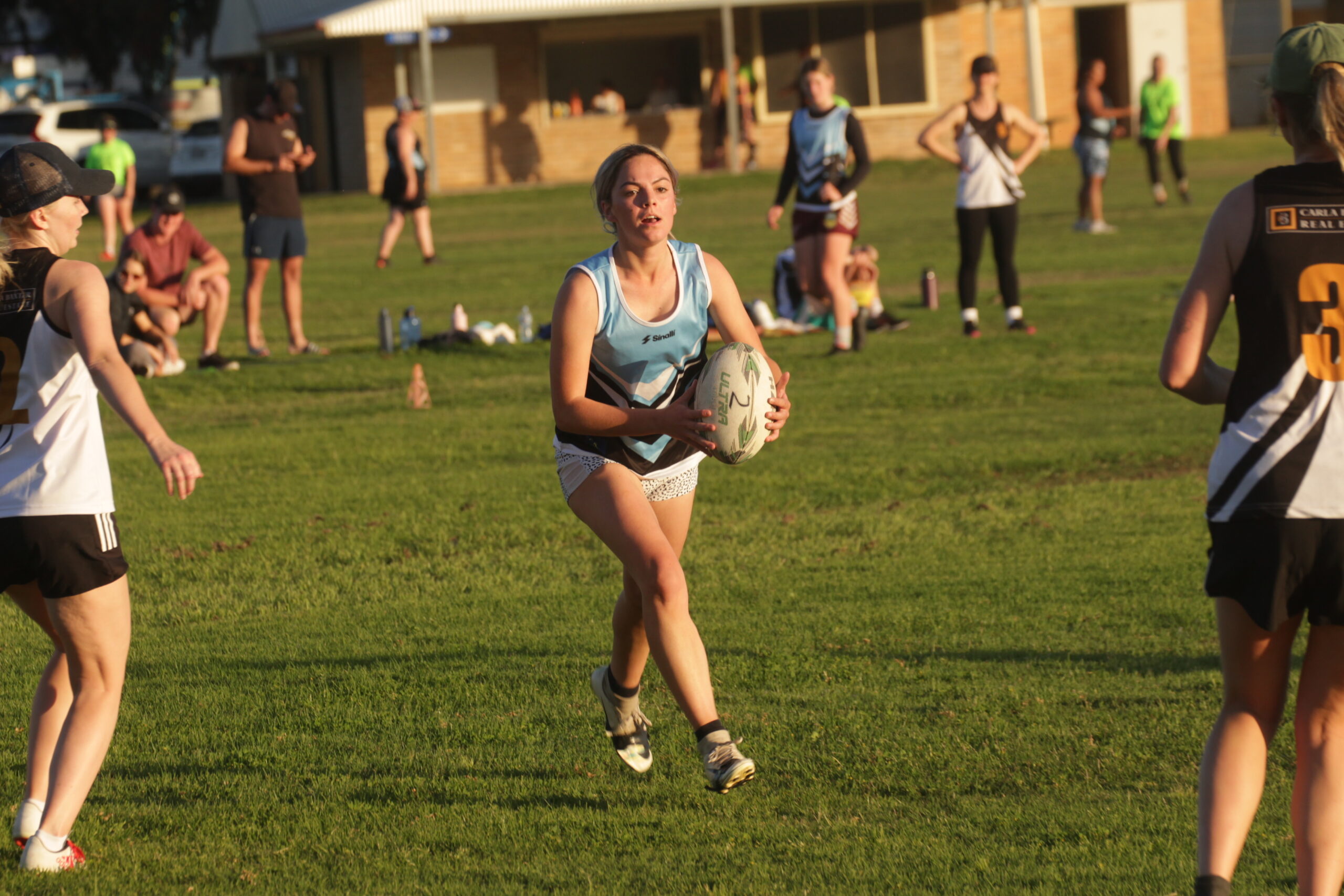 Agies Ladies continue dominance in touch’s ladies competition