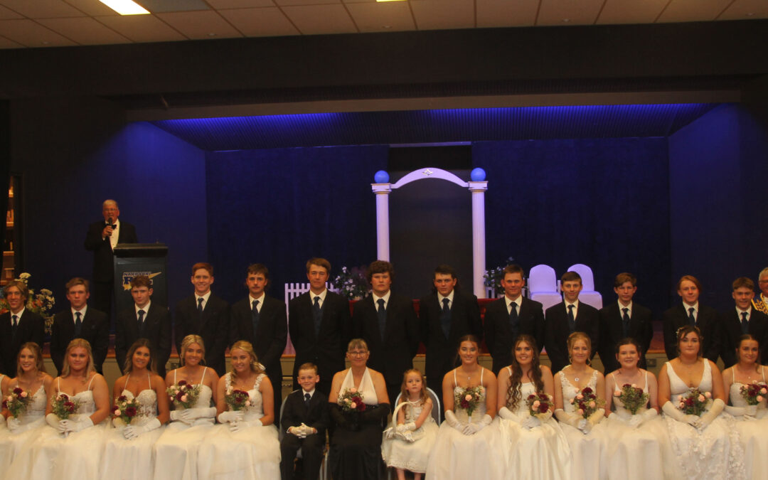 Lodge Namoi Debutante Ball tradition continues on Saturday night