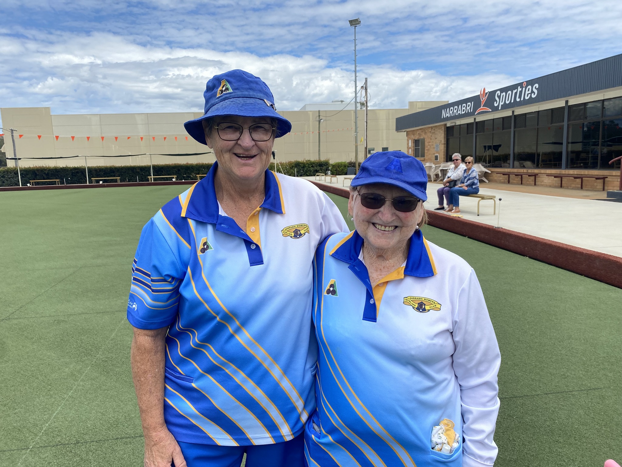 Cindy Neil and Heather Caton win the president pairs final