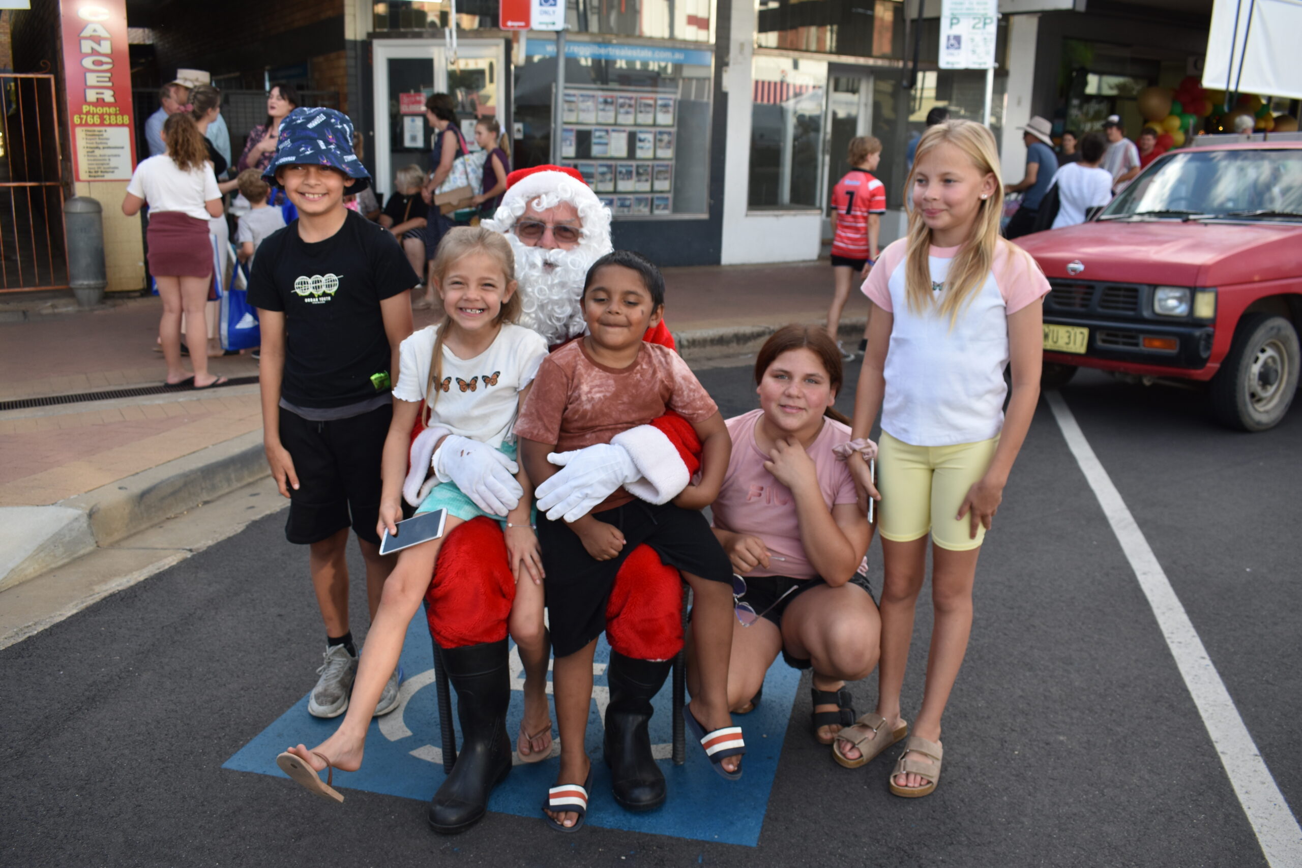 Action-packed evening of festive family fun planned for Christmas Street Carnival