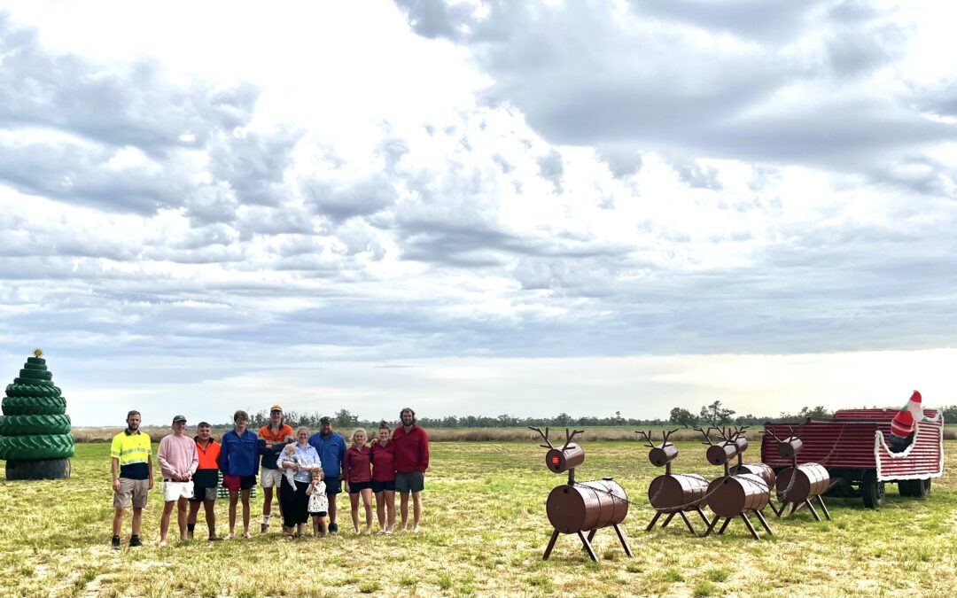 Festive farmers spread Christmas cheer on the plains