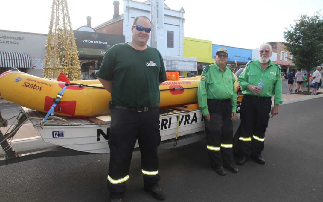 Narrabri VRA receives inflatable rescue raft