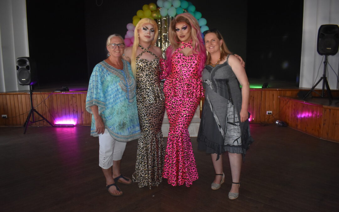 Queens of Queensland  Drag Show entertains at Bellata | PHOTOS