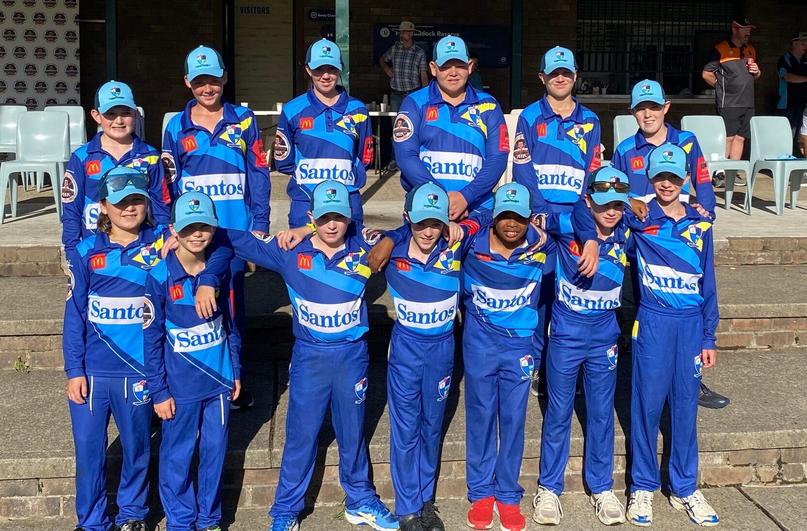 Local junior cricketers enjoy the trip of a lifetime in Sydney