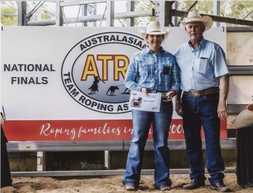 Melanie Drysdale is 2022 ATRA breakaway and team roping champion once again