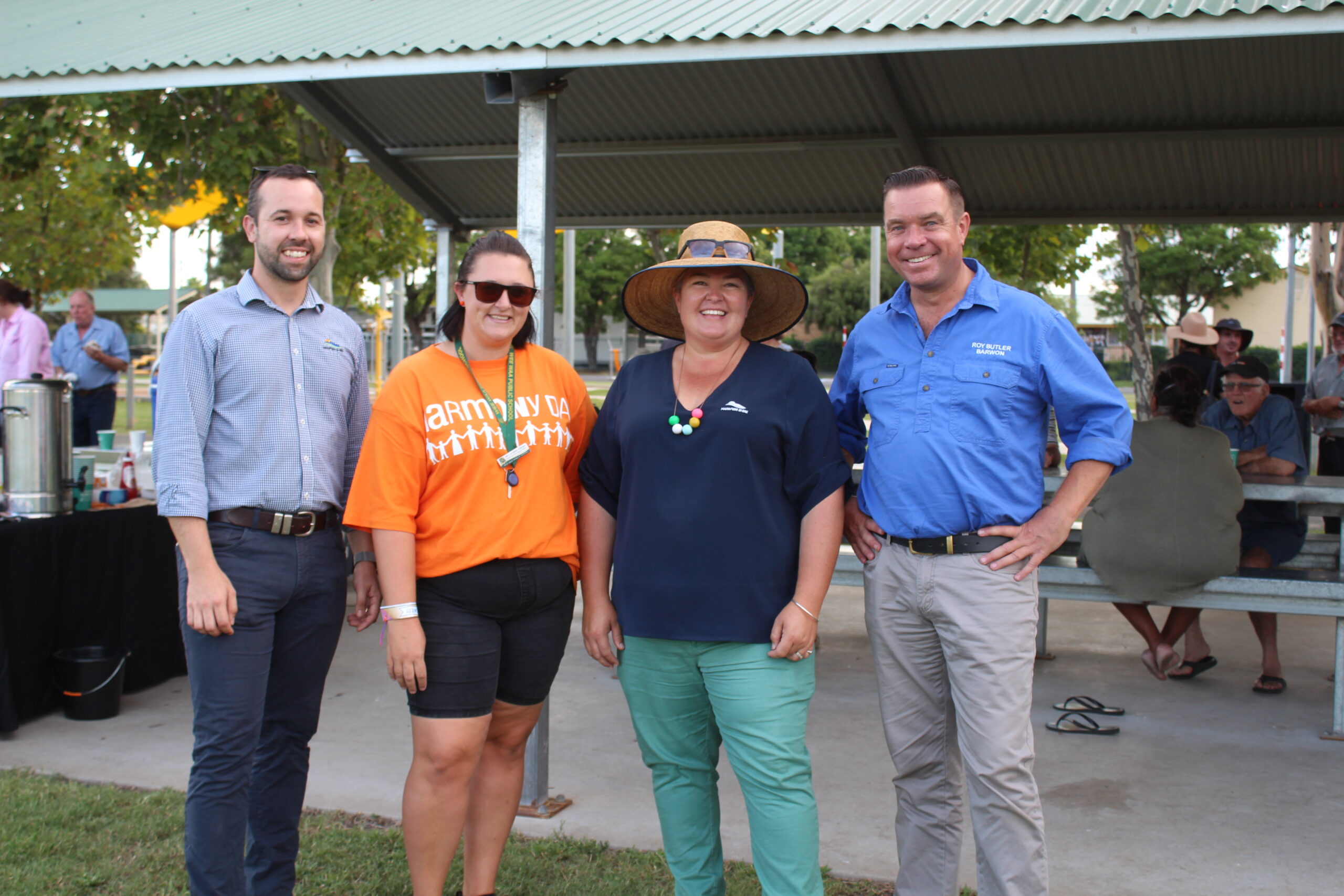 Plenty of hot topics at Wee Waa community barbecue